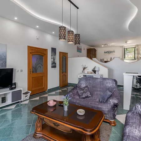 Holiday home Lovely In With Sauna