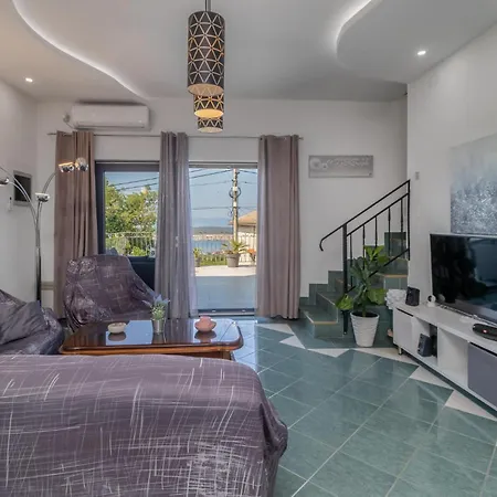 Lovely In With Sauna Holiday home