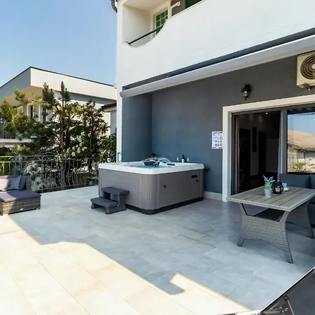 Lovely In With Sauna Casa vacanze *